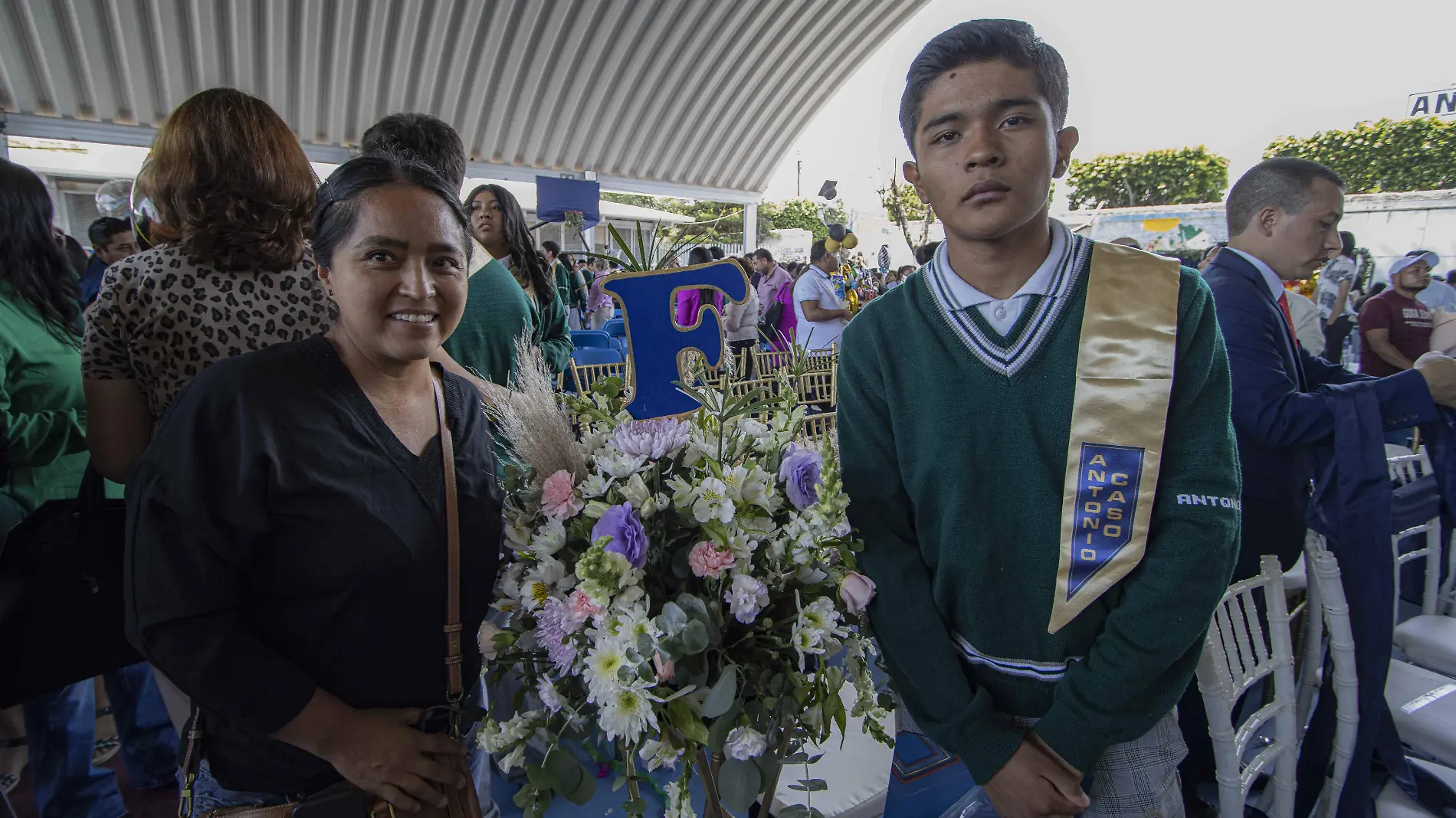 FOTO PRINCIPAL SJR Rosalia Nieves orgullosa de su hijo